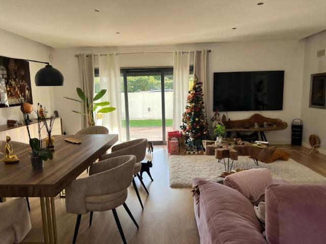 Casa venda em Santo António Da Charneca, Setúbal