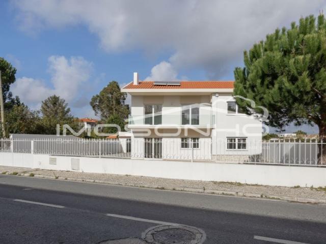 Casa venda em Marinha Grande, Leiria