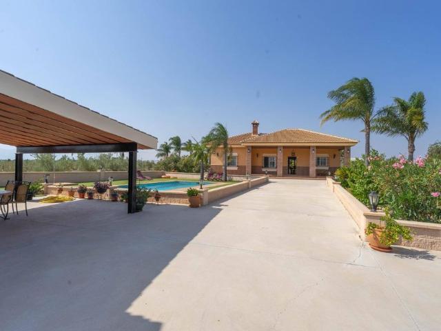 Casa en alquiler en Valle del Guadalhorce, Andalucía