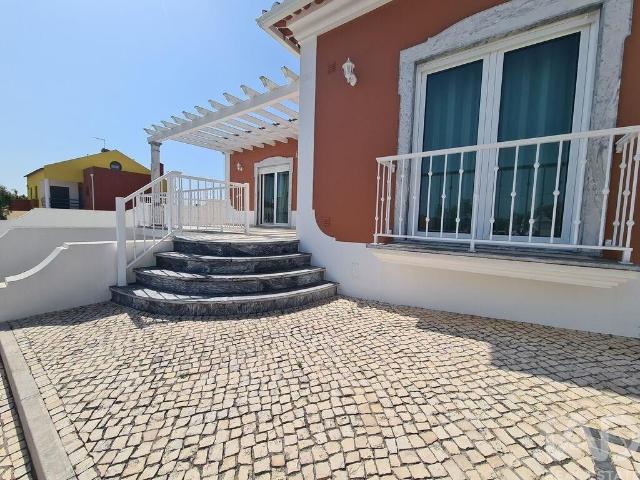 Casa venda em Bombarral, Leiria