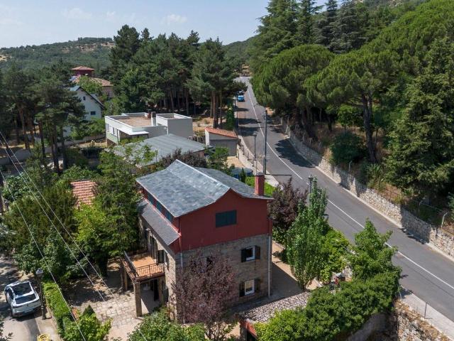 Casa en venta en Navacerrada, Madrid