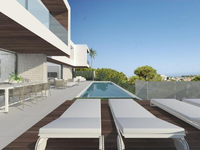 Casa en venta en Barriada Islas Canarias, Costa del Sol Occidental