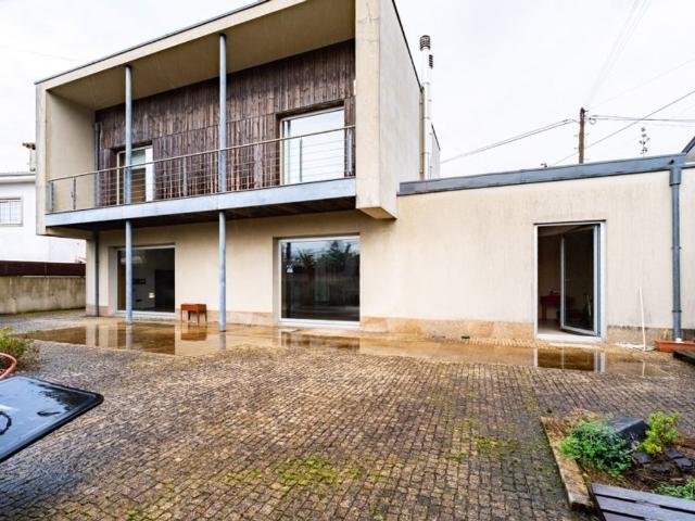 Casa venda em Paredes, Bitarães