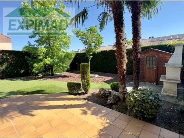 Chalet en venta en Las Rozas De Madrid, Madrid