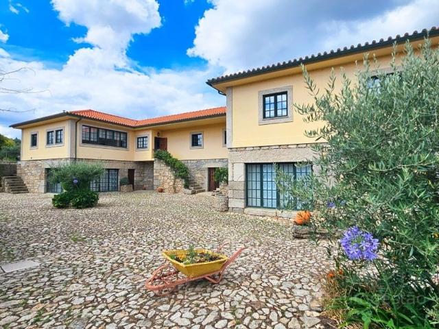 Casa venda em Gouviães, Tarouca