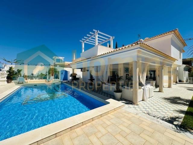 Casa venda em Albufeira e Olhos de Água, Albufeira