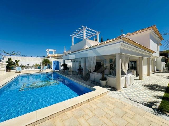 Casa venda em Albufeira e Olhos de Água, Albufeira