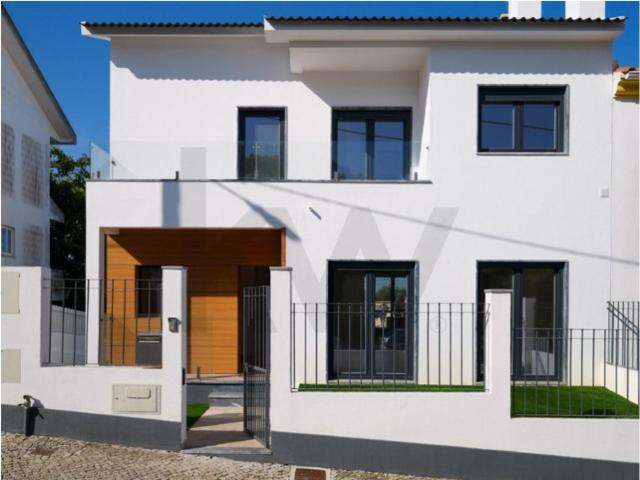 Casa venda em Seixal, Amora