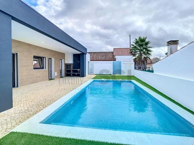 Casa venda em Azeitão (São Lourenço e São Simão), Setúbal