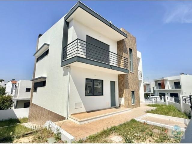 Casa venda em Quinta das Amoreiras, Almada