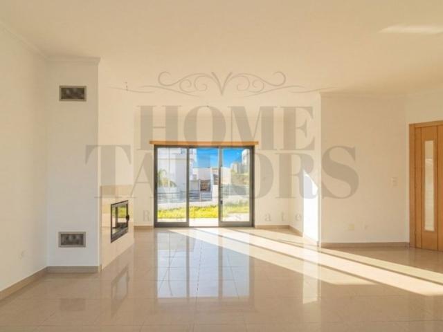 Casa venda em Quinta das Amoreiras, Almada
