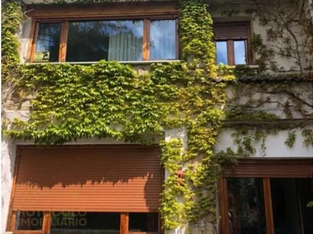 Villa en venta en Navacerrada, Urbanización Los Corales