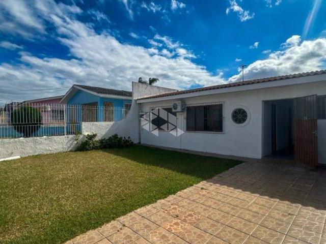 Casa venda em Nova Crixás, Região Geográfica Intermediária de Goiânia