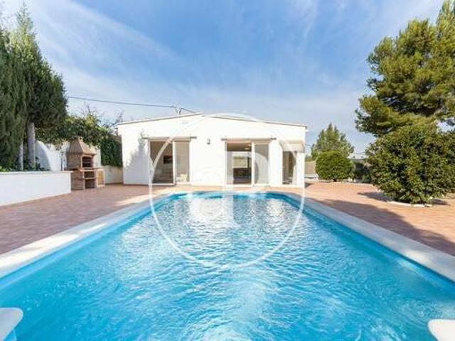 Casa en alquiler en Torres Torres, Valencia