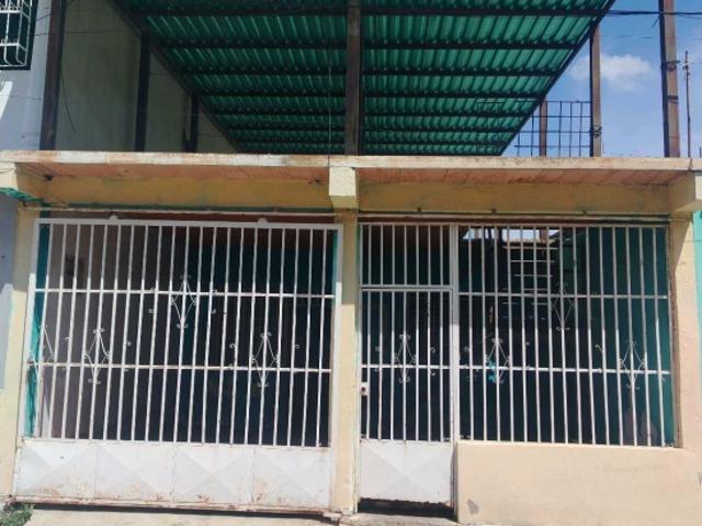 Casa en venta en Santa Rita, Aragua