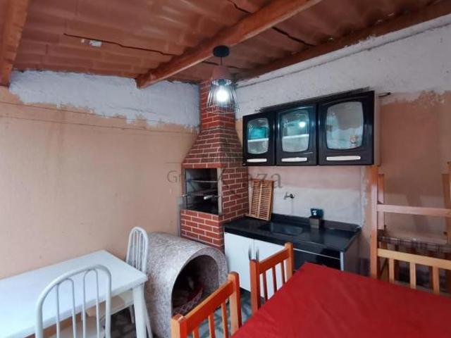 Casa venda em Região Imediata de São José dos Campos, Região Metropolitana do Vale do Paraíba e Litoral Norte