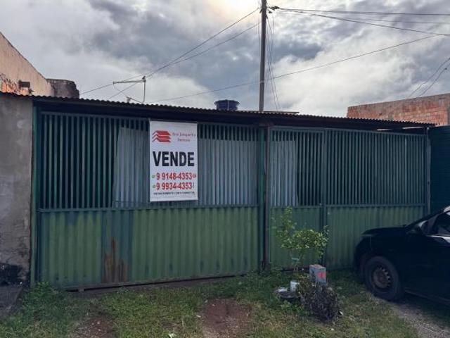 Casa venda em Região Geográfica Imediata do Distrito Federal, Região Integrada de Desenvolvimento do Distrito Federal e Entorno