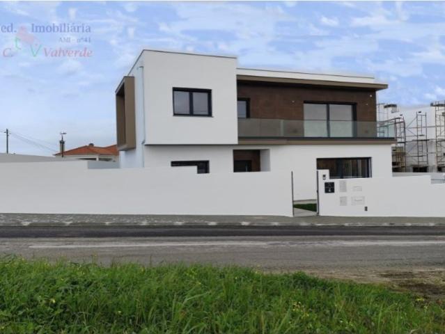 Casa venda em Casal Cochim, Torres Vedras