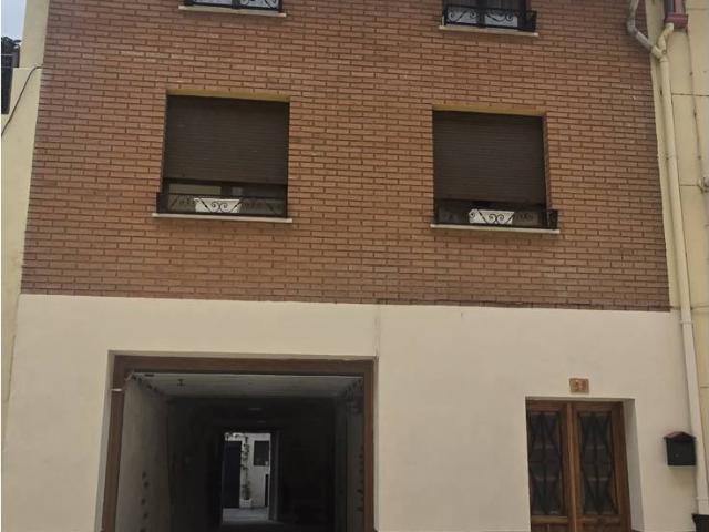 Casa en venta en La Puebla De Arganzón, Castilla y León