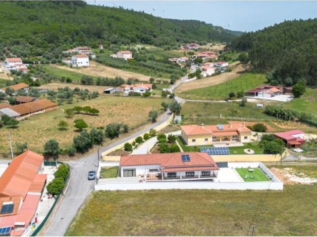 Casa venda em Rio Maior, Santarém