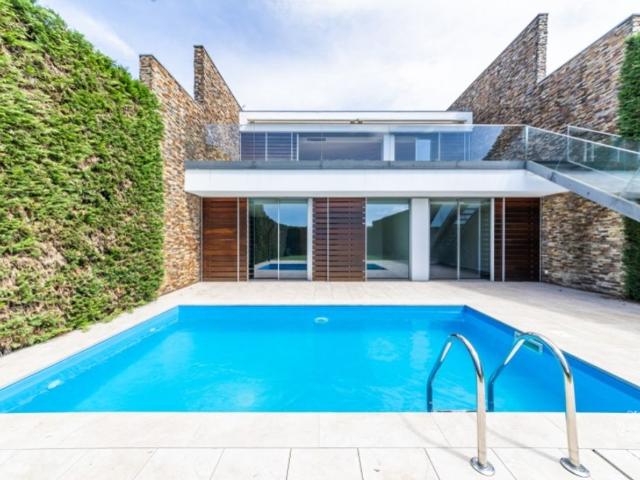 Casa venda em Santo Tirso, Porto