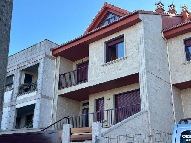 Casa en venta en Teis, Vigo