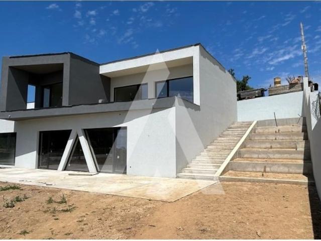 Casa venda em Rebordões (Souto), Boalhosa