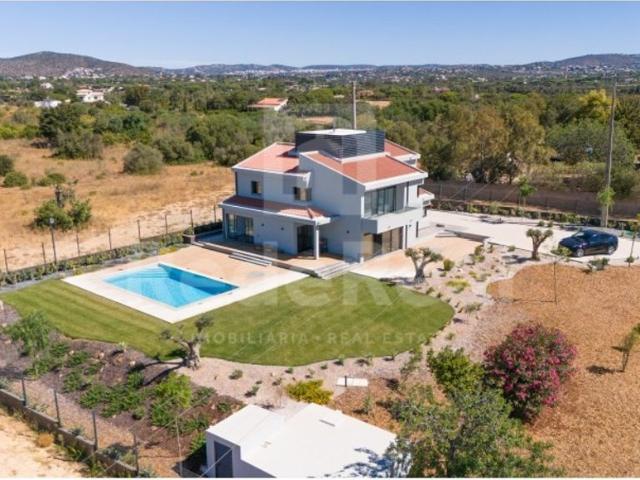 Casa venda em Vilamoura, Loulé