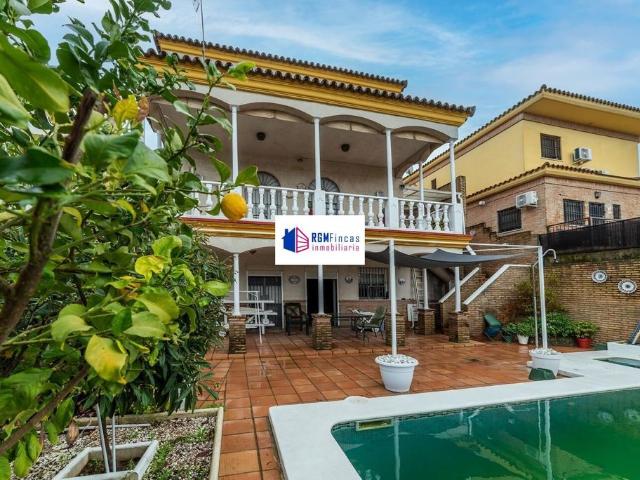 Casa en venta en Simón Verde, Mairena Del Aljarafe