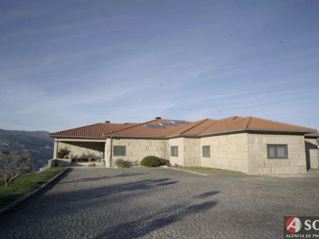 Casa venda em Resende, Viseu