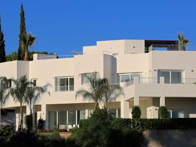 Casa en venta en Artola, Marbella