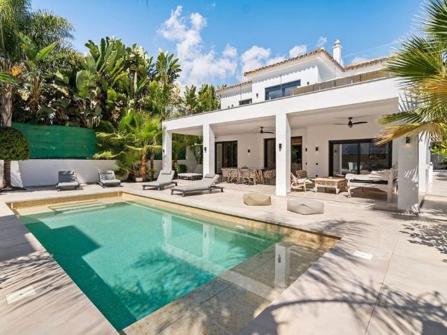 Casa en venta en Divina Pastora, Costa del Sol Occidental