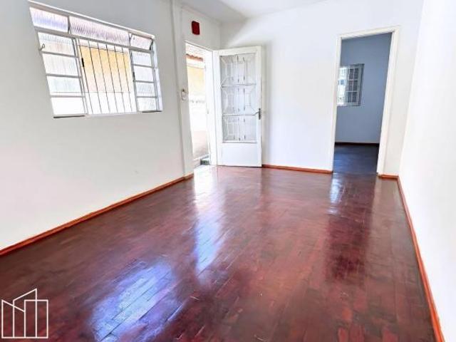 Casa venda em Parque Maria Domitila, São Paulo