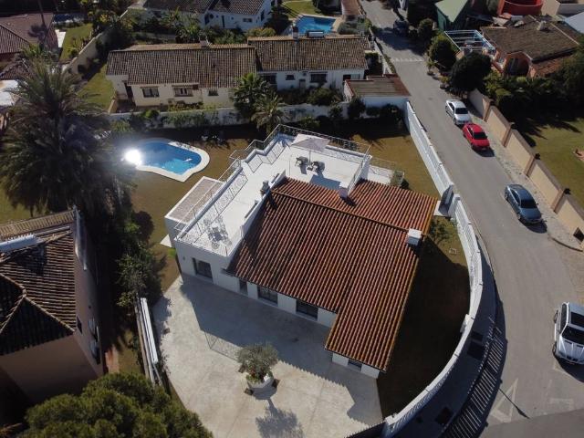 Casa en venta en Atalaya-Isdabe, Costa del Sol Occidental