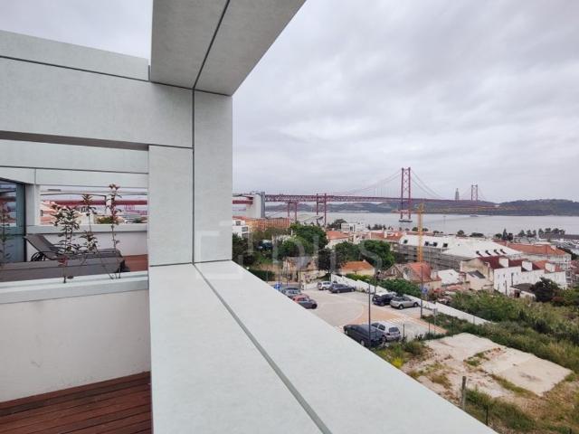 Casa venda em Lisboa, Santo Amaro