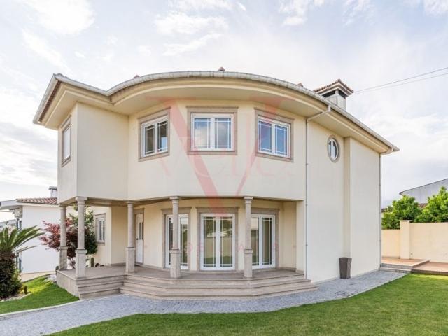 Casa venda em Ventoso, Braga