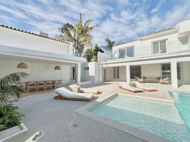 Casa en venta en Divina Pastora, Costa del Sol Occidental