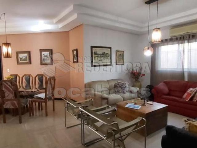 Casa venda em Região Imediata de São José do Rio Preto, Região Metropolitana de São José do Rio Preto