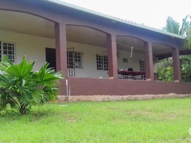 Casa De 3 Dormitorios Más Apartamento Independiente En Venta Cerca De Playa El Estero, Las Tablas