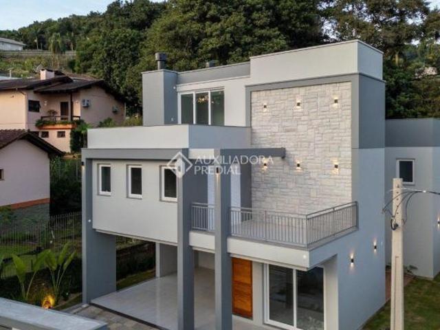Casa venda em Região Geográfica Imediata de Taquara - Parobé - Igrejinha, Região Metropolitana de Porto Alegre