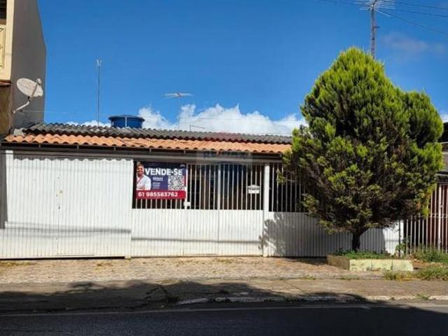 Casa venda em Região Geográfica Imediata do Distrito Federal, Região Integrada de Desenvolvimento do Distrito Federal e Entorno