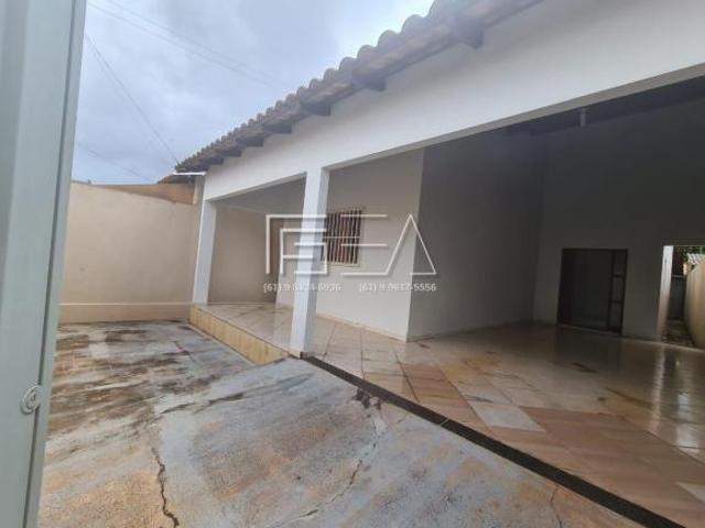 Casa venda em Região Geográfica Imediata de Águas Lindas de Goiás, Região Integrada de Desenvolvimento do Distrito Federal e Entorno