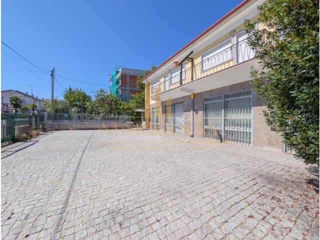 Casa venda em Samil, Bragança