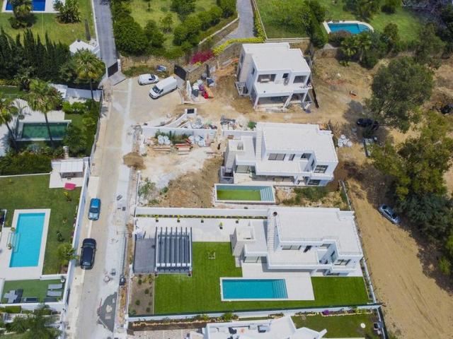 Casa en venta en Nueva Atalaya, Costa del Sol Occidental
