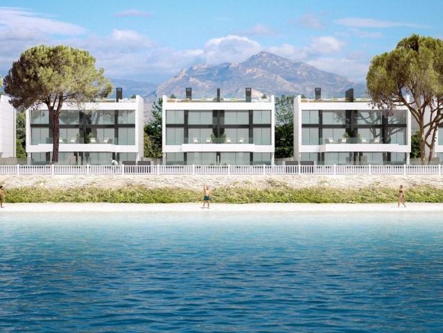 Chalet en venta en Platja de Mutxavista, l'Alacantí
