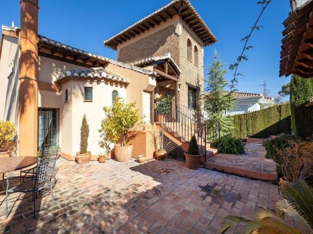 Casa en venta en Colinas Bermejas, Monachil