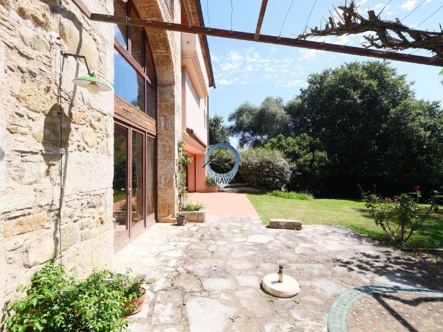 Chalet en venta en Pla de l'Estany, Catalunya