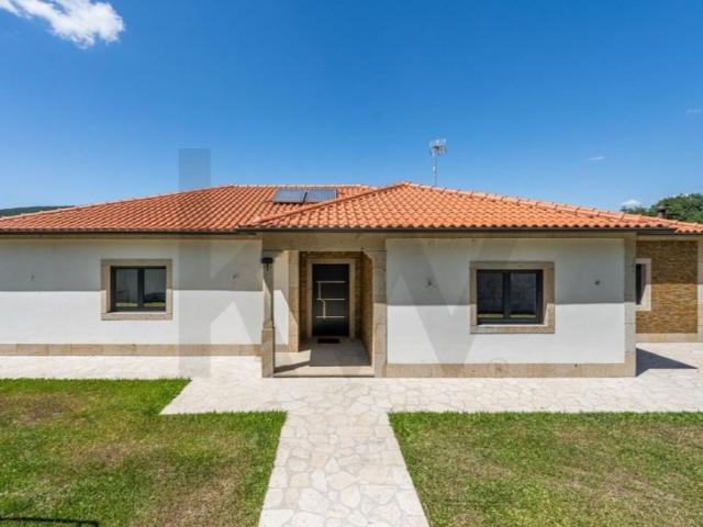 Casa venda em Cunha, Viana Do Castelo