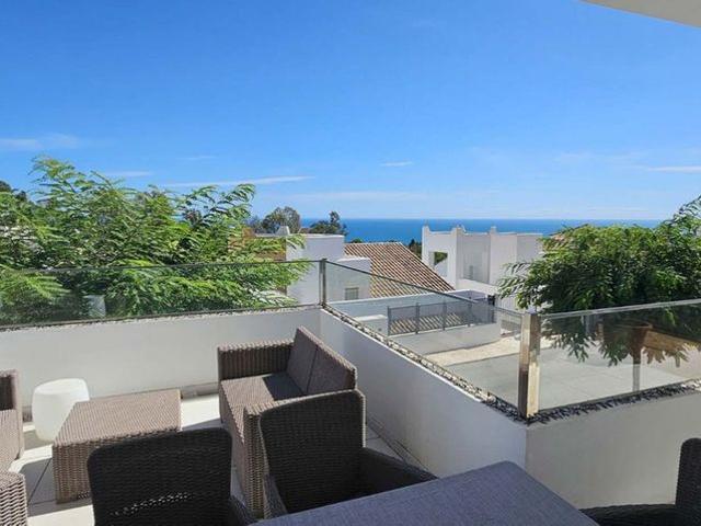 Casa en venta en Torrequebrada, Costa del Sol Occidental