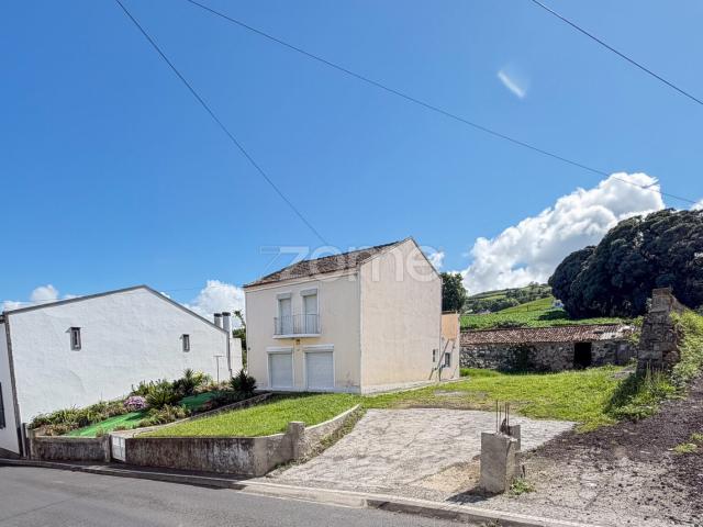 Casa venda em Santo António, Ponta Delgada